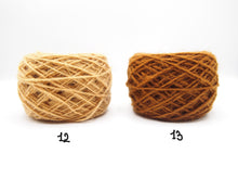 Carica l'immagine nel visualizzatore di Gallery, Gomitolo 100% Lana Sarda (100gr.), 16 colori, filato sottile, Tintura Naturale