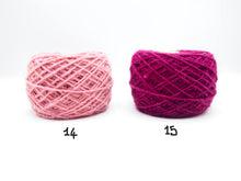 Carica l'immagine nel visualizzatore di Gallery, Gomitolo 100% Lana Sarda (100gr.), 16 colori, filato sottile, Tintura Naturale