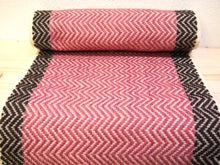 Carica l'immagine nel visualizzatore di Gallery, Runner da tavolo, 190x37 cm., 2 varianti, Tintura Naturale