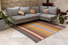 Carica l'immagine nel visualizzatore di Gallery, Cuscino d'arredamento, tessitura bisaccia, 4 varianti, Tintura Naturale