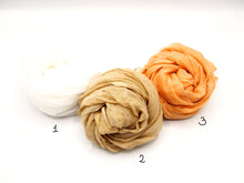 Carica l'immagine nel visualizzatore di Gallery, Sciarpa media 100% Seta, 15 varianti, EDIZIONE LIMITATA, Tintura Naturale