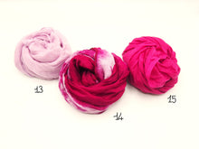 Carica l'immagine nel visualizzatore di Gallery, Sciarpa media 100% Seta, 15 varianti, EDIZIONE LIMITATA, Tintura Naturale