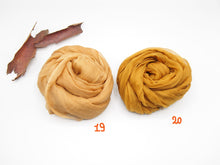 Carica l'immagine nel visualizzatore di Gallery, Sciarpa media 100% Seta, 19 varianti, Tintura Naturale