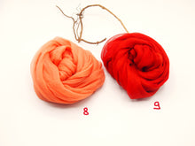 Carica l'immagine nel visualizzatore di Gallery, Sciarpa media 100% Seta, 19 varianti, Tintura Naturale