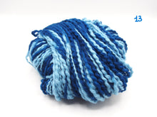 Carica l'immagine nel visualizzatore di Gallery, Matassa 100% Lana italiana (250 gr.), 11 colori, Tintura Naturale