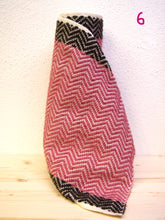 Carica l'immagine nel visualizzatore di Gallery, Runner da tavolo, 190x37 cm., 2 varianti, Tintura Naturale