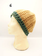 Carica l'immagine nel visualizzatore di Gallery, Cappello fatto a mano 100% Lana, 15 varianti, Tintura naturale