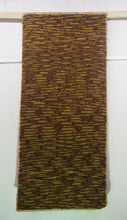 Load image into Gallery viewer, Carpet in Wool-Cotton, Handmade, Natural Dyeing