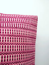 Lade das Bild in den Galerie-Viewer, Cuscino d&#39;arredamento, tessitura bisaccia, 4 varianti, Tintura Naturale
