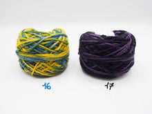 Load image into Gallery viewer, Ball of 100% Merino Wool &quot;Sogno&quot;, 17 shades, Natural Dye
