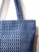 Lade das Bild in den Galerie-Viewer, Borsa a spalla in Tessuto, Ondina, 2 Colori, Tintura Naturale
