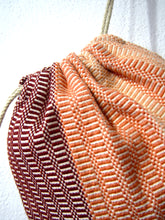 Lade das Bild in den Galerie-Viewer, Zainetto a sacca in Tessuto, Bisaccia, 6 Colori, Tintura Naturale
