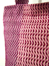 Lade das Bild in den Galerie-Viewer, Borsa a spalla in Tessuto, Ondina, 2 Colori, Tintura Naturale

