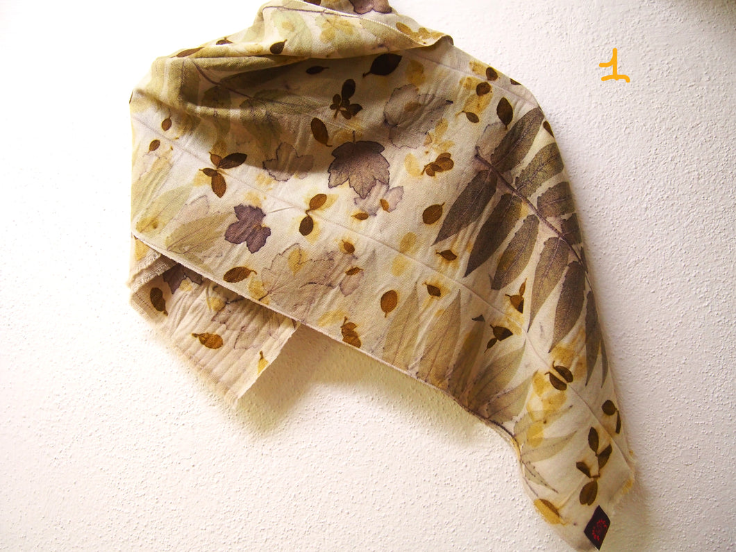 Sciarpa Ecoprint Lana, 3 varianti, Tintura Naturale