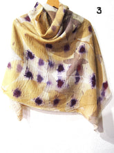 Load image into Gallery viewer, Large Stole Ecoprint 100% Fresh Wool, Natural Dye
