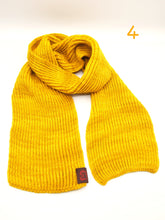 Carica l&#39;immagine nel visualizzatore di Gallery, Sciarpa Unisex 100% Lana Merinos, 6 varianti, Tintura Naturale

