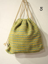 Lade das Bild in den Galerie-Viewer, Zainetto a sacca in Tessuto, 6 Colori, Tintura Naturale
