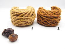 Carica l&#39;immagine nel visualizzatore di Gallery, Gomitolo 100% Lana Sarda (100gr.), 14 colori, filato spesso, Tintura Naturale

