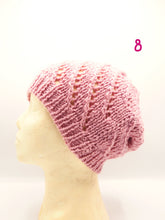 Carica l&#39;immagine nel visualizzatore di Gallery, Cappello fatto a mano 100% Lana, 13 Modelli, Tintura naturale
