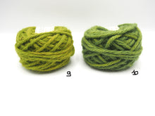Load image into Gallery viewer, Ball of 100% Sardinian Wool, 27 shades, Natural Dye
